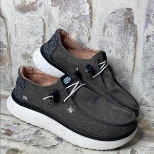 Hey Dude Wendy Peak Chambray